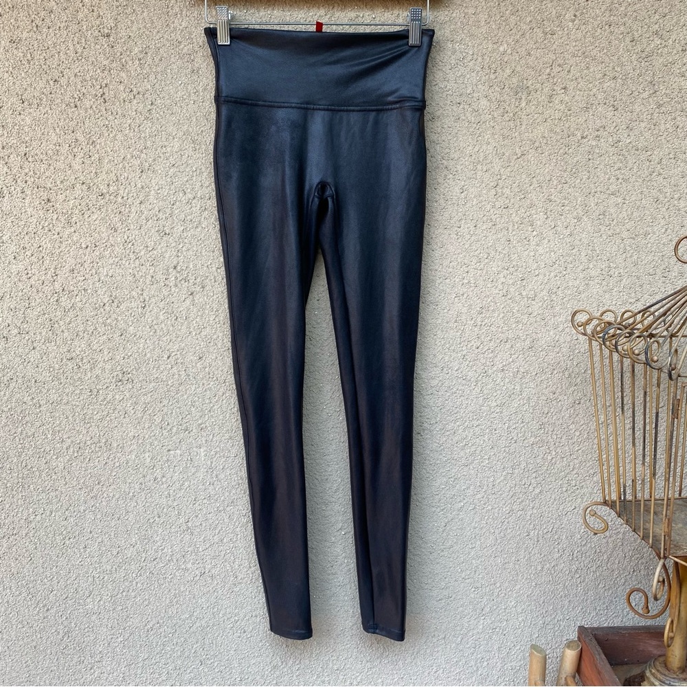 Spanx Faux Leather Pants Size small - Black - Picture 3 of 6